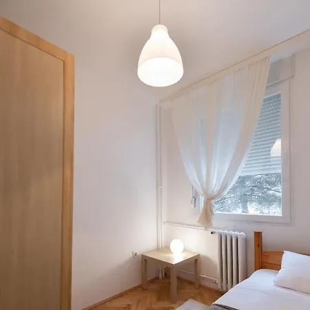 Ada Break Apartment