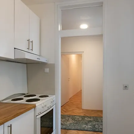 Apartment Ada Break